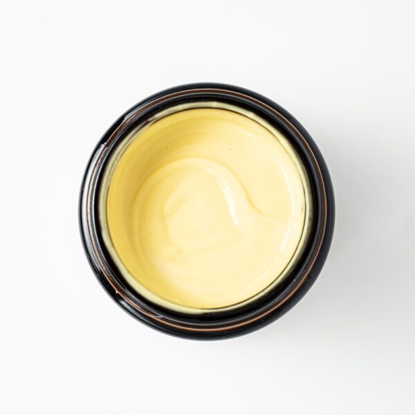 crema aclarante y demanchante de curcuma